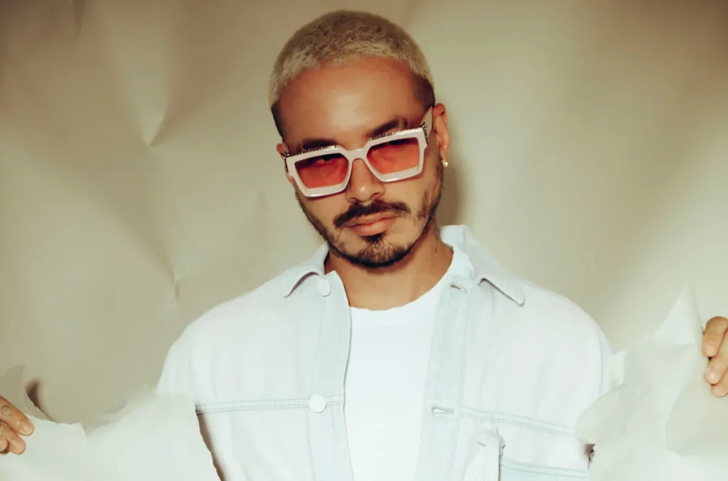 j-balvin-02-press-2021-cr-teograph-billboard-1548-1631218652