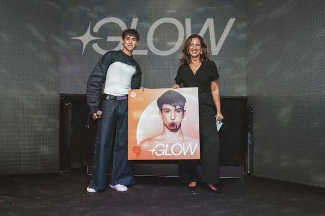 w660_1120869_fiesta-glow-spotify-amglow-pv-1-ndp